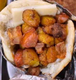 Arepa Rellena.